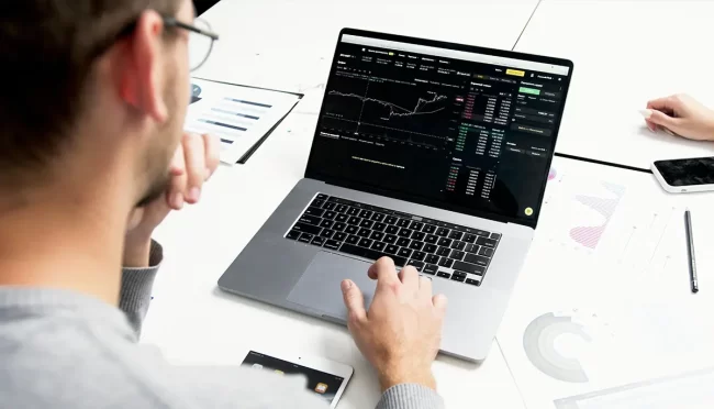 Data-Driven Branding: Leveraging Analytics for Business Success - Taesea